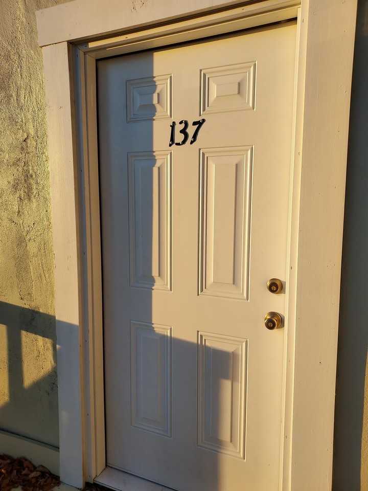 121 - 137 Sharpe Street - Photo 2 of 13