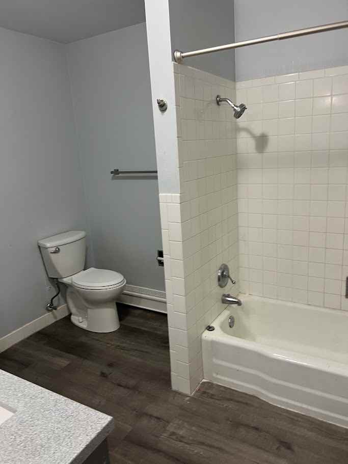 Bellflower Apartments - Photo 4 of 12