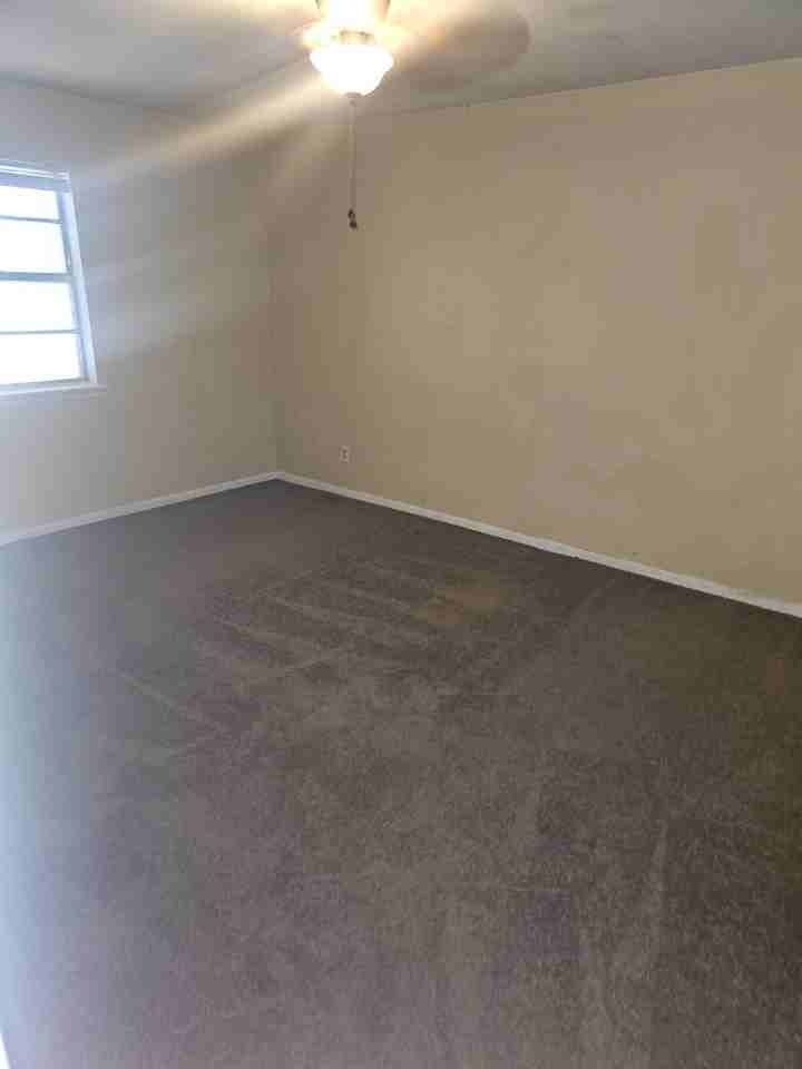 Arroyo Apartments - Photo 3 of 5