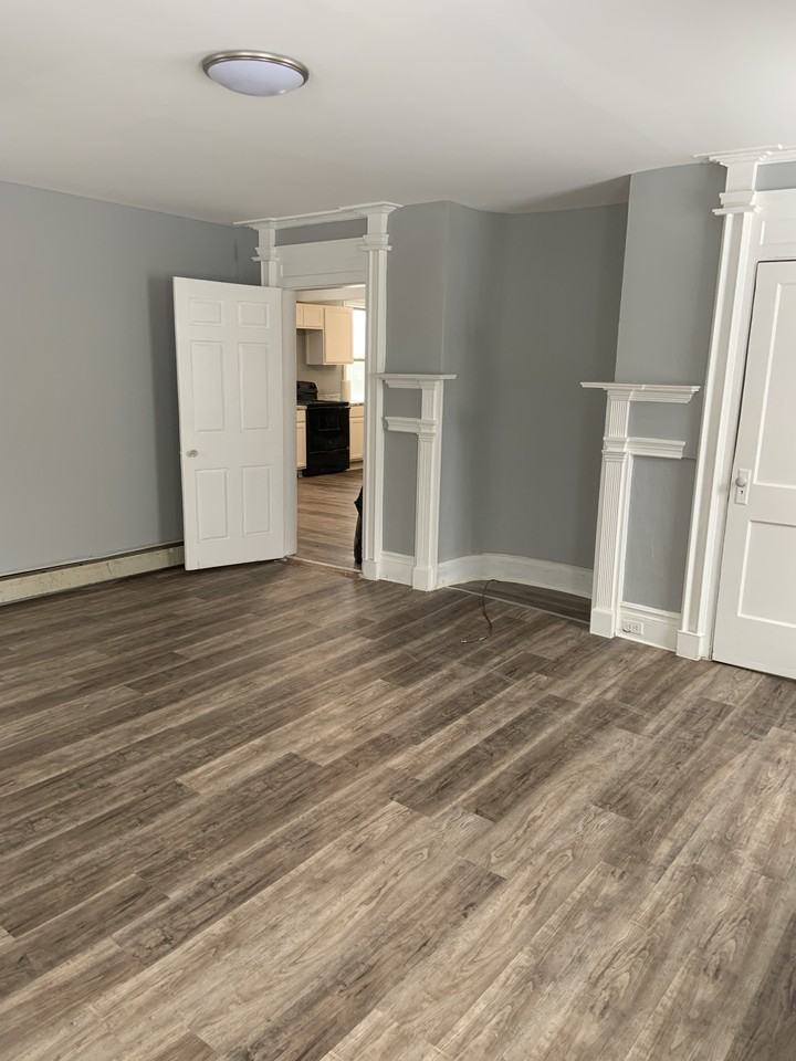 158 Main Street - Photo 7 of 8