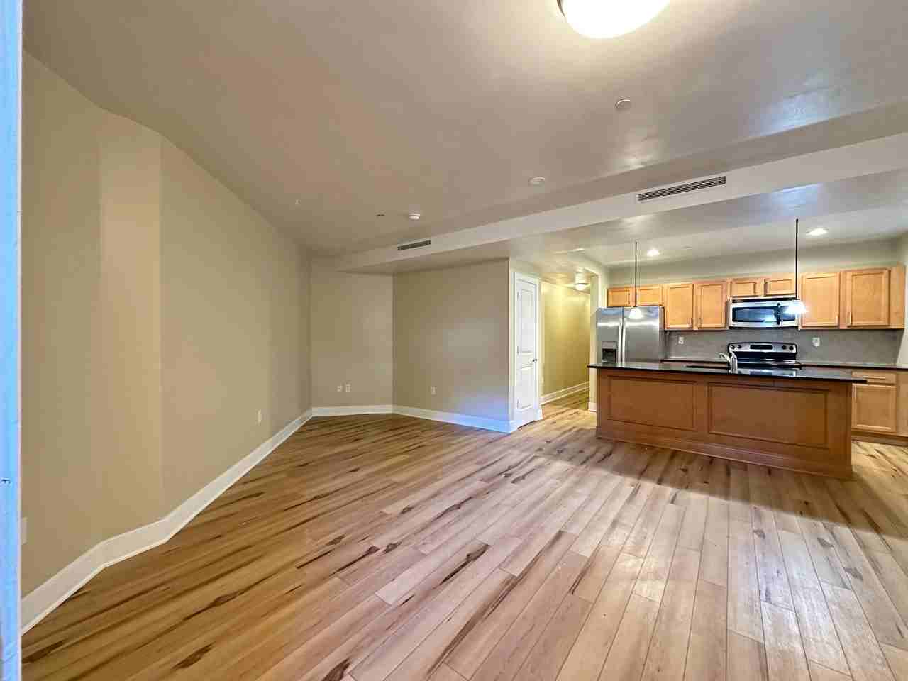 4300 Spruce Street - Photo 5 of 42