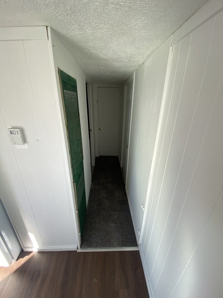 247 North 2nd Street West - Photo 4 of 12