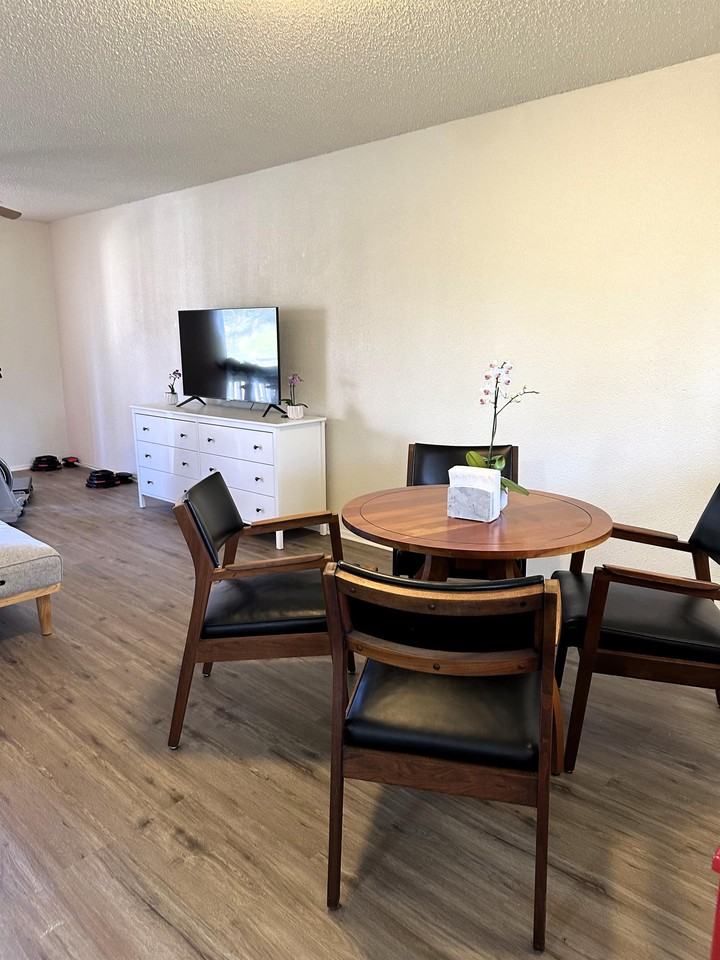 Parkview Apartments - Photo 4 of 18