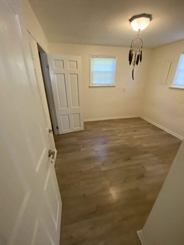 374 West Rhudes Creek Road - Photo 6 of 13