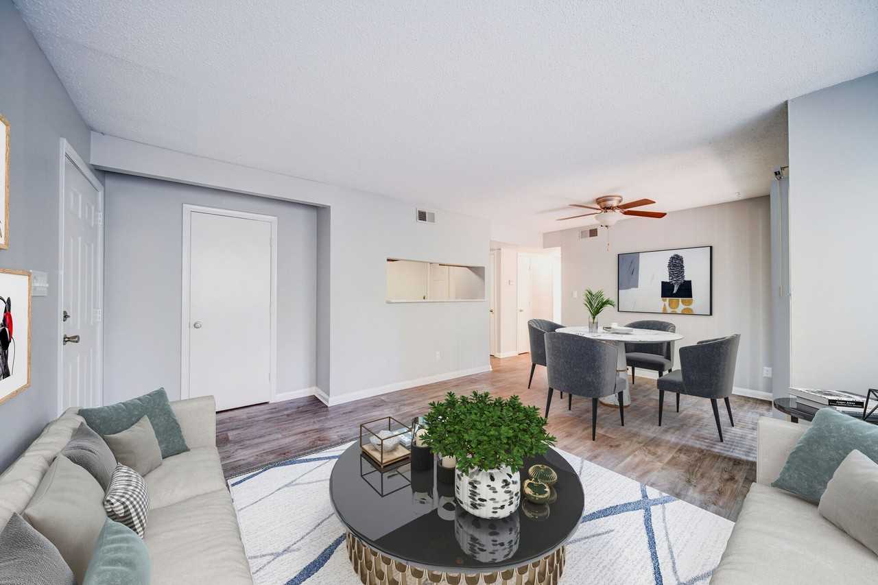 Foxcroft Apartments - Photo 3 of 20