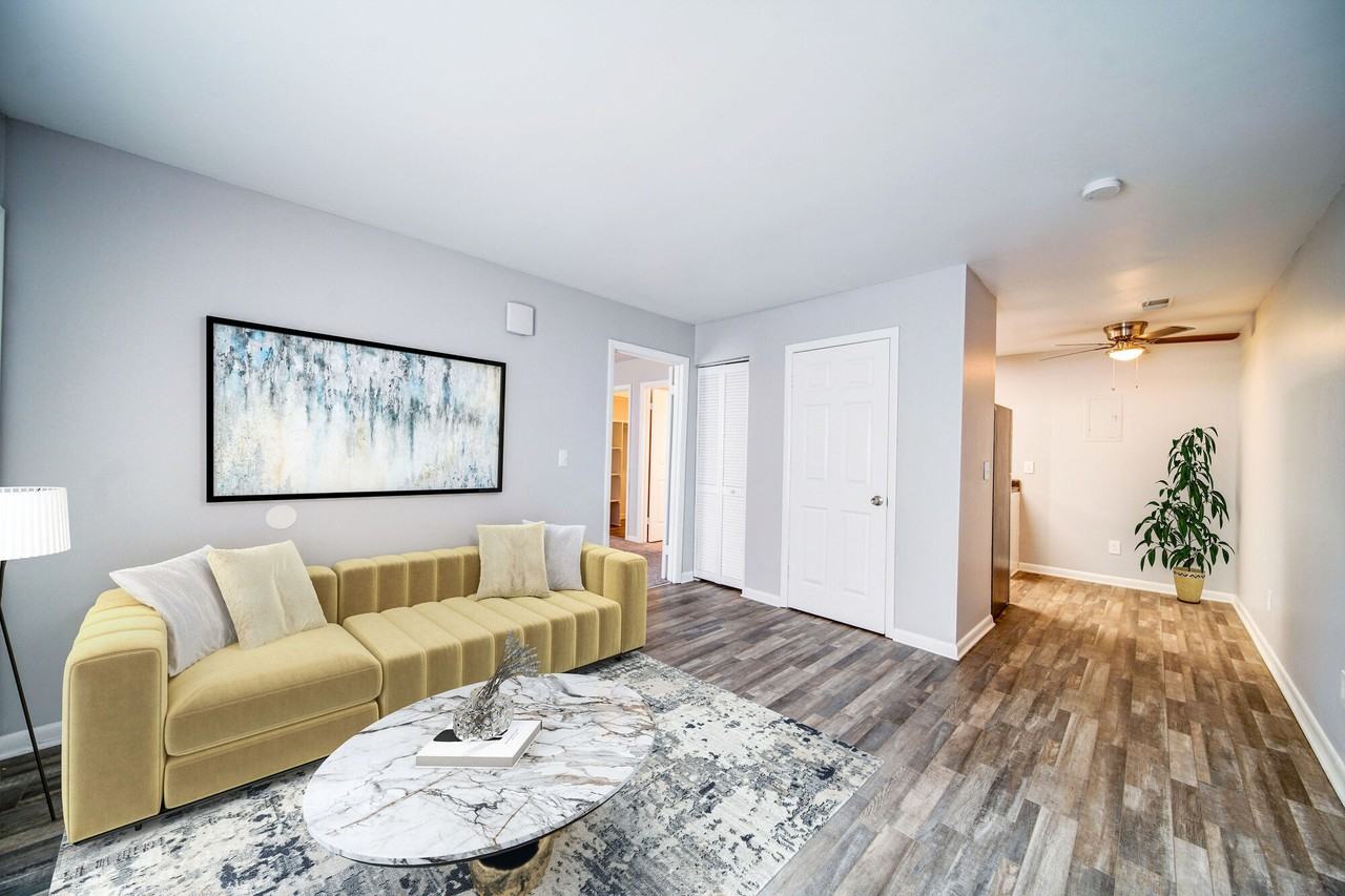 The Arbors - Photo 4 of 8