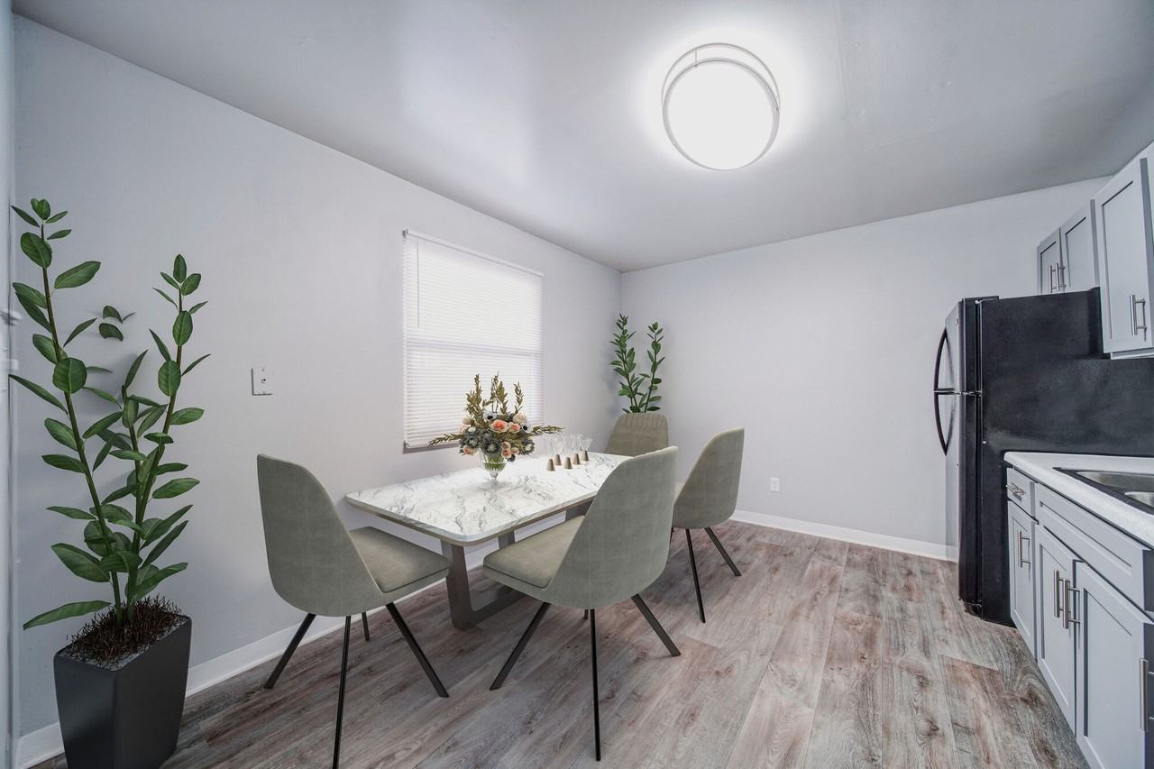 Bella Vista Apartments - Photo 2 of 12