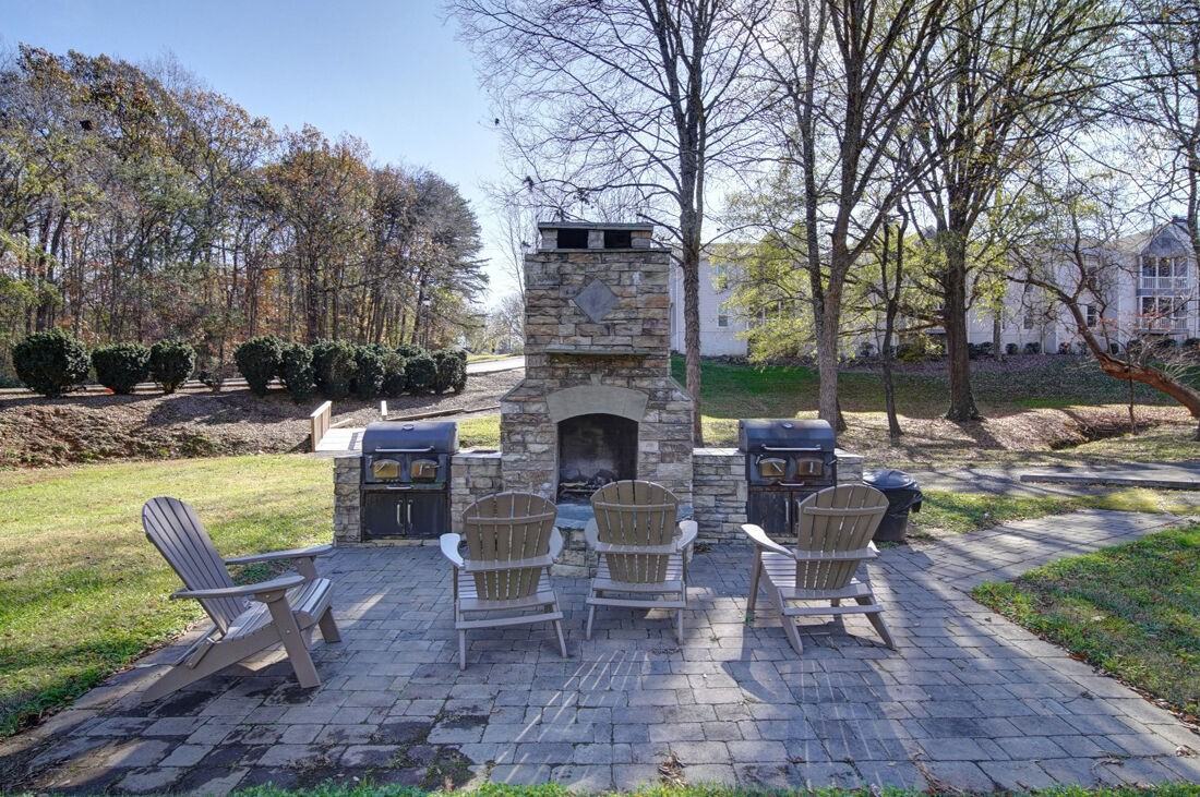 Chatham Wood Apartments - Photo 6 of 17