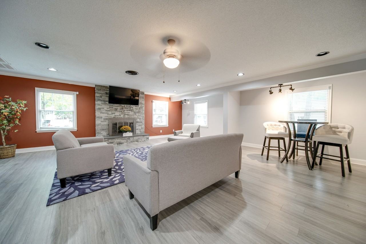 Timbercreek Apartments - Photo 4 of 9