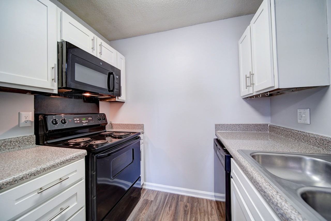 Timbercreek Apartments - Photo 5 of 9