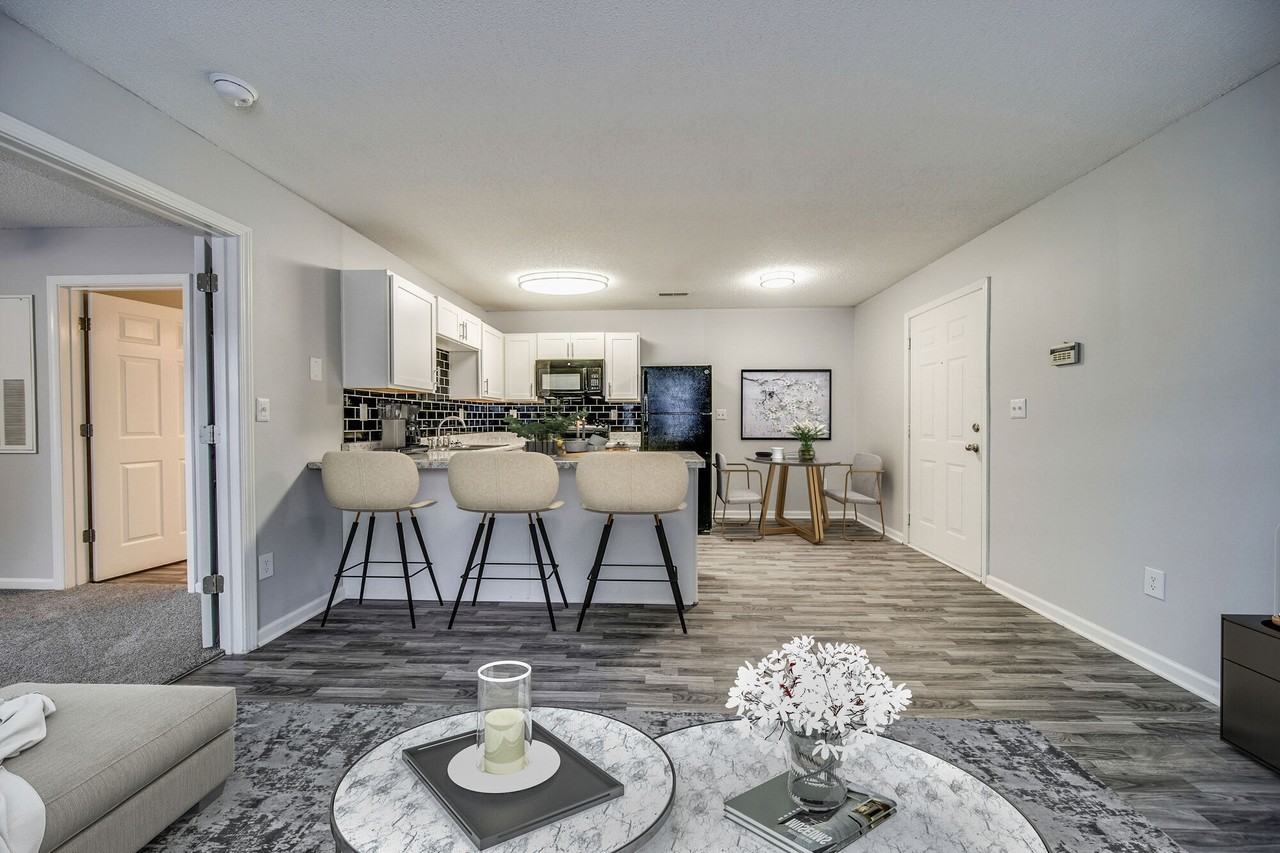 Chapel Walk Apartments - Photo 6 of 11