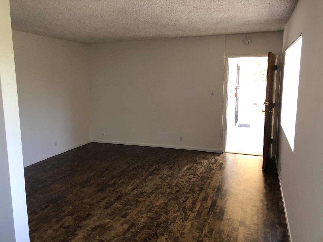 1514-16 Torrance Blvd. - Photo 2 of 7