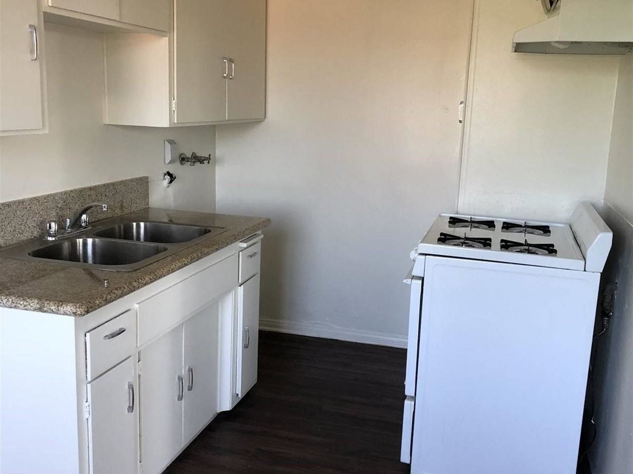 1514-16 Torrance Blvd. - Photo 3 of 7