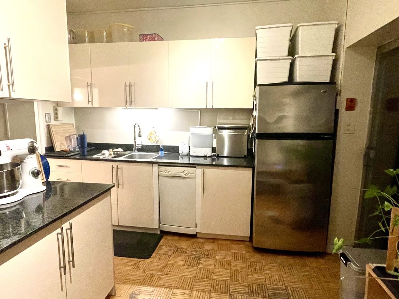 775 Indian Road #B - Photo 3 of 16