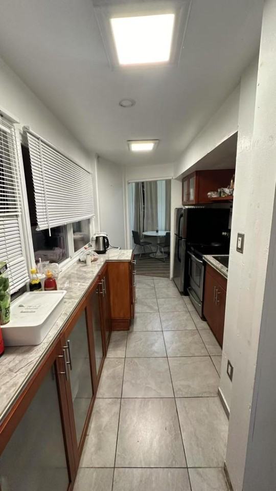 2531 Ridge - Photo 4 of 21