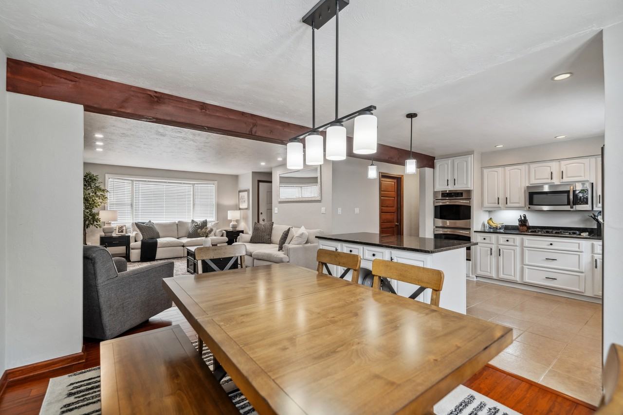 207 Chapel Ridge Dr #NA - Photo 3 of 22