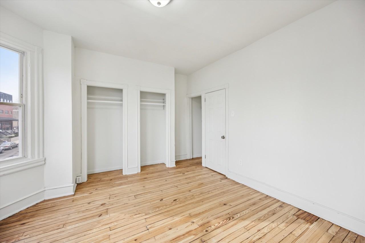 3833 Pennsgrove St #NA - Photo 2 of 25