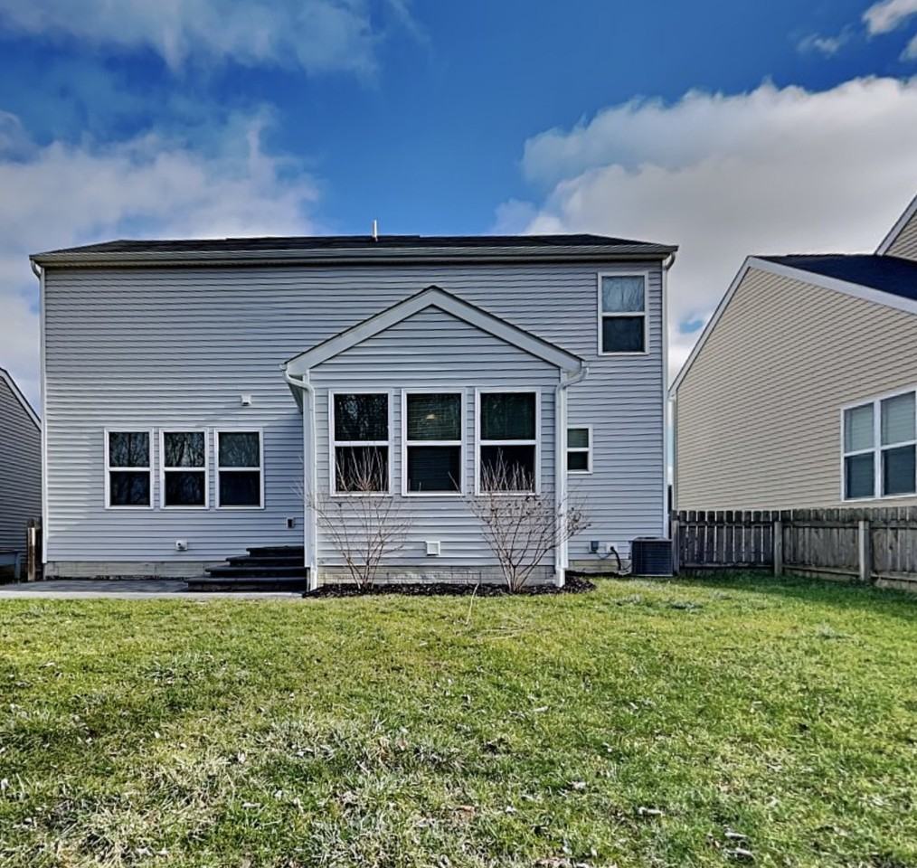 331 Cloverhill Dr #NA - Photo 2 of 17