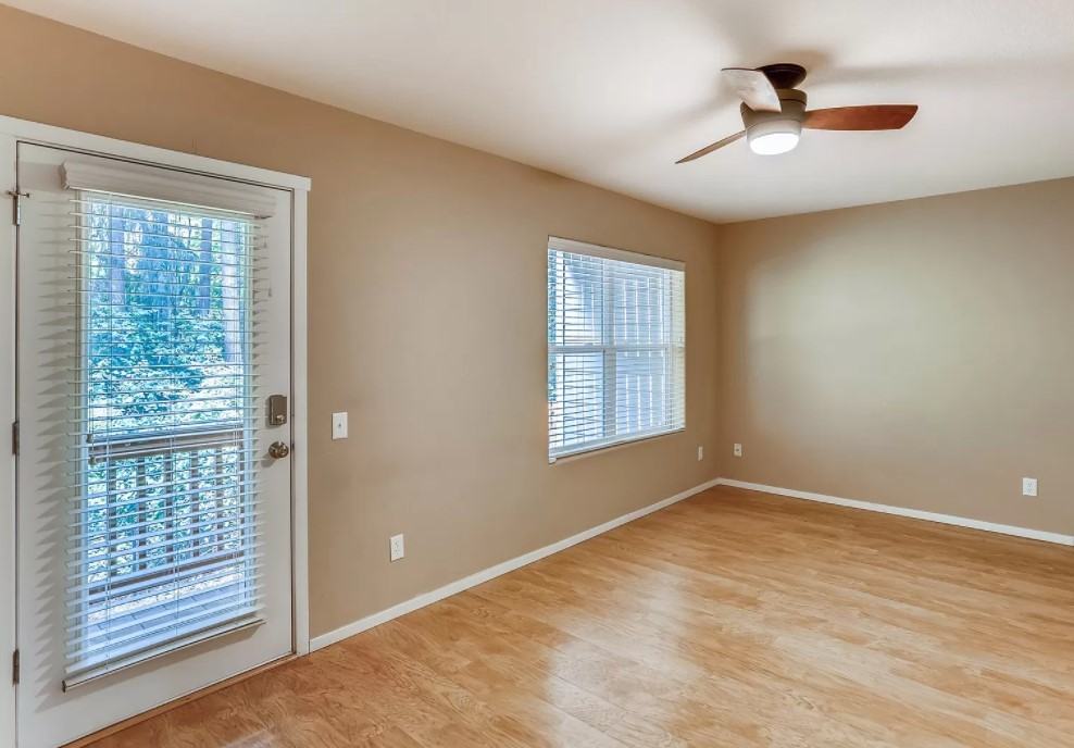 2067 Ne Sheffield Ave #2067 - Photo 3 of 14