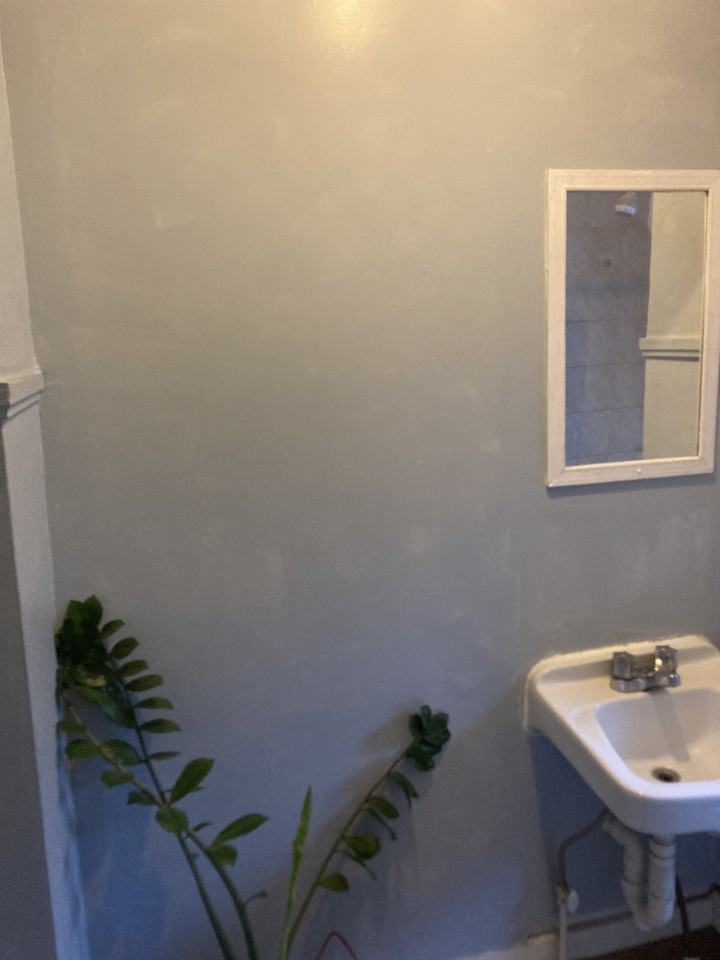 1055 10th Ave W #6 - Photo 5 of 13