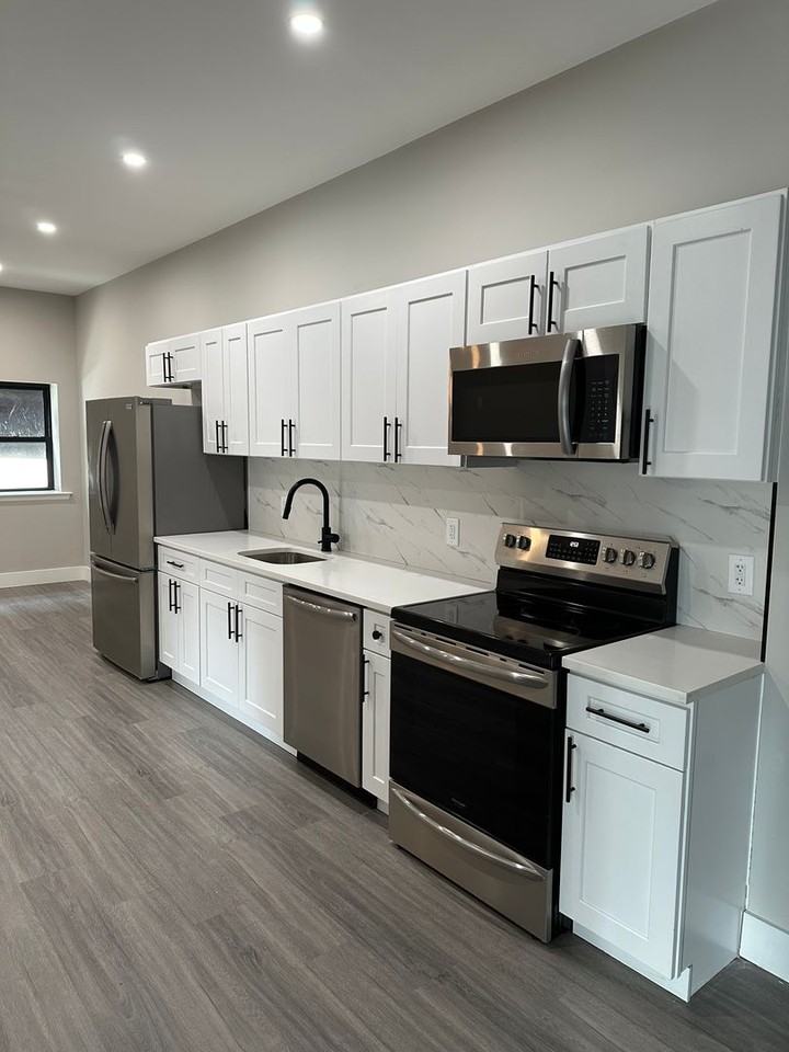 Lofts @ Spruce - Photo 2 of 35