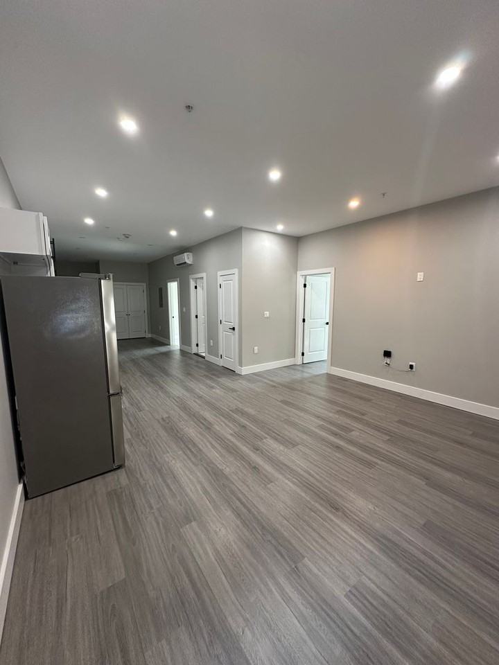 Lofts @ Spruce - Photo 5 of 35