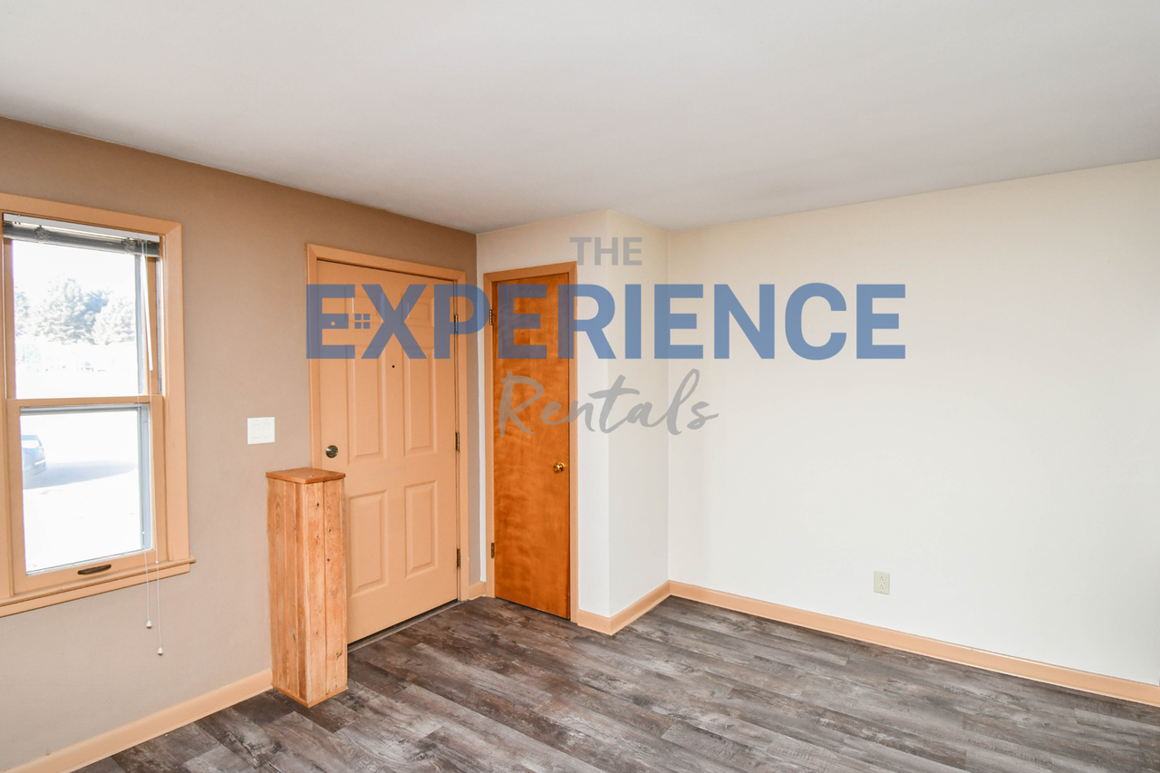 2204 S Jefferson Ave - Photo 7 of 50