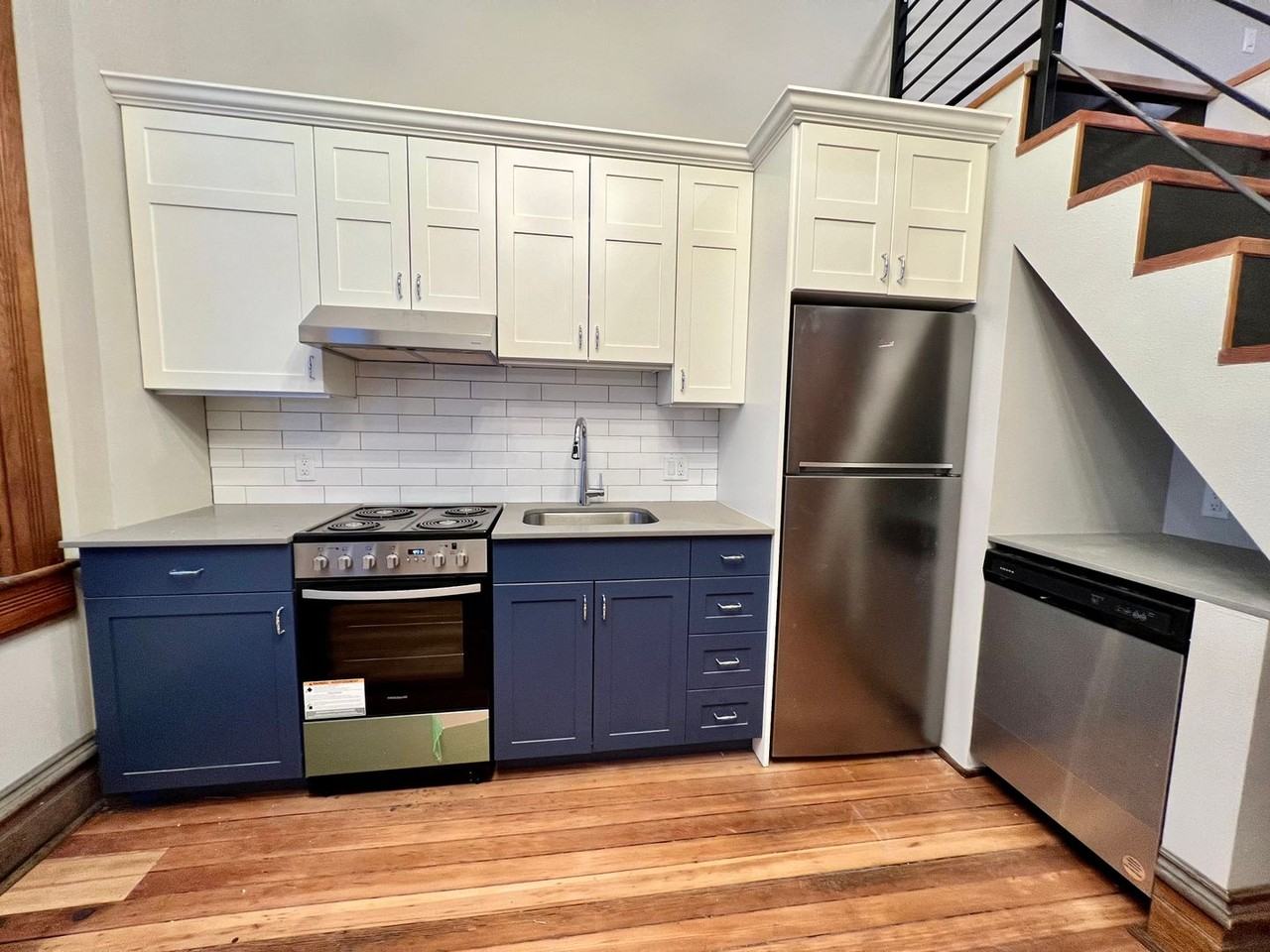 Vendome Apartments - Photo 3 of 31