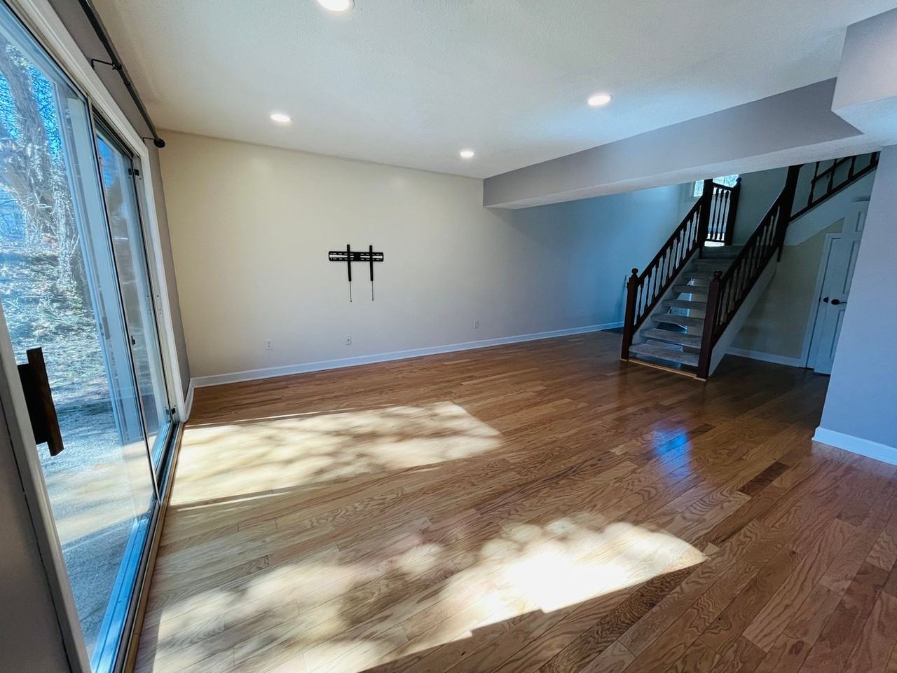 1000 Evergreen Way - Photo 2 of 13