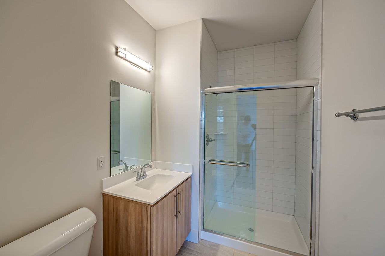 Greenview Mill House - Photo 7 of 19