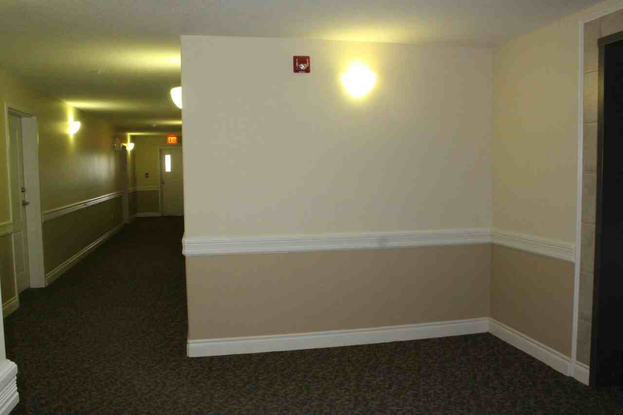 4910 50 St - Photo 3 of 4
