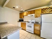 2523ist - Photo 1 of 1