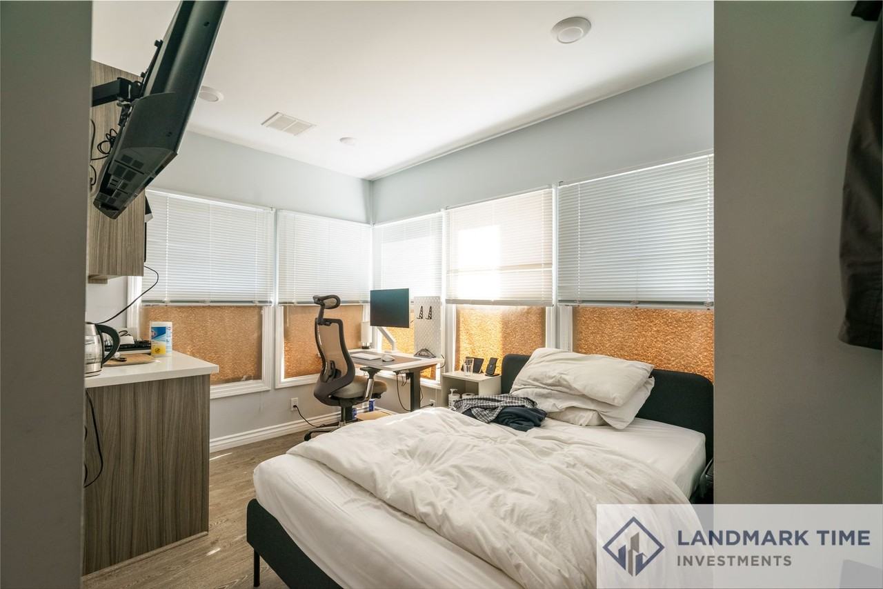 1166 W 29th St., LLC - Photo 6 of 24