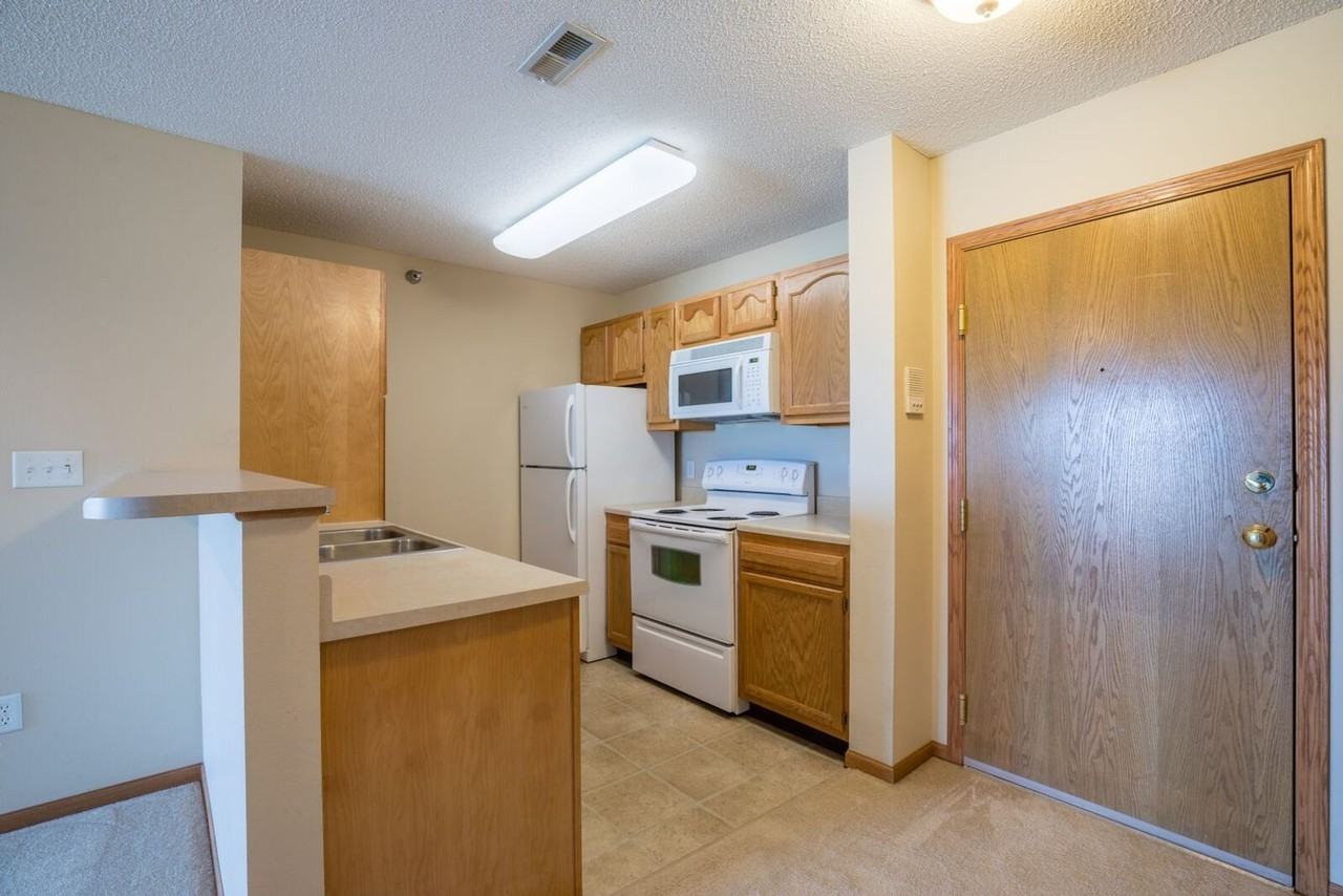 North Park Apartments - Photo 2 of 4