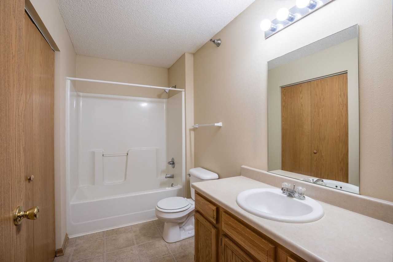 North Park Apartments - Photo 4 of 4