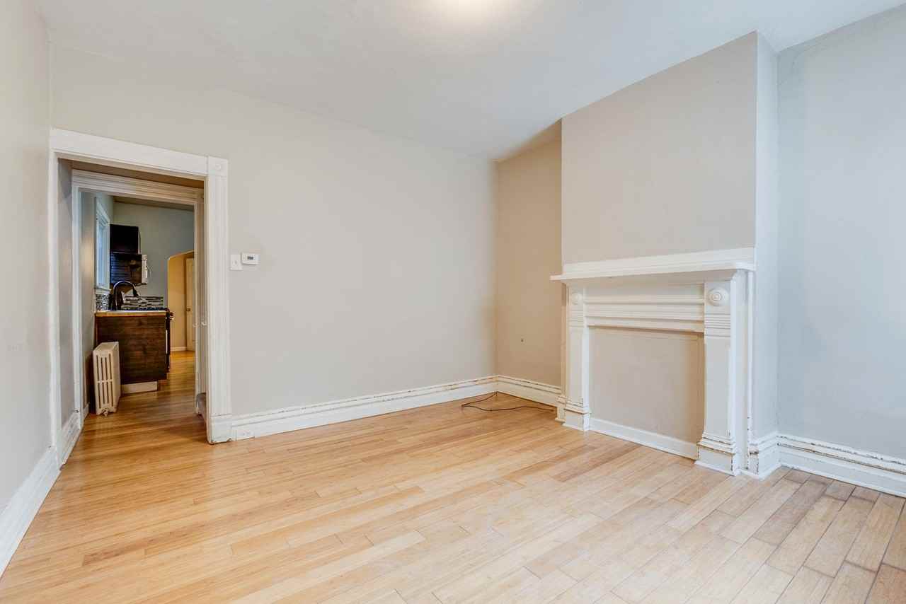 12 E Sycamore Ter - Photo 2 of 28