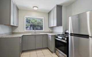 featured image of 95 N 8th St