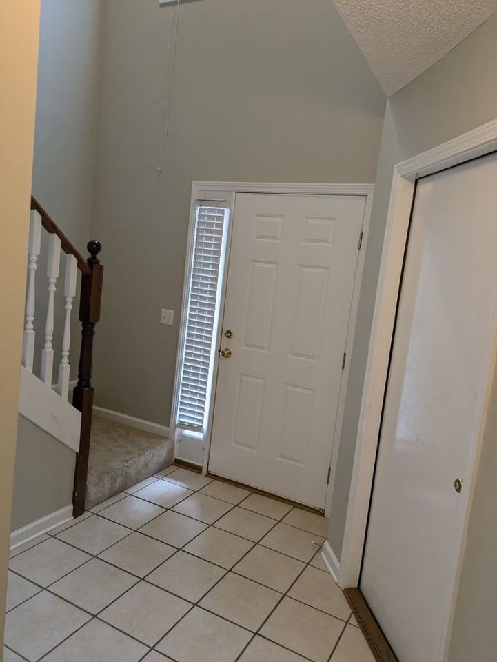 178 Woodmere Dr - Photo 2 of 15