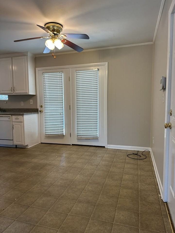 3020 Jeanne Rd - Photo 6 of 10