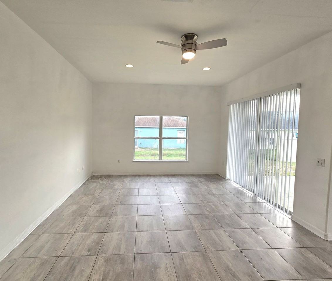 410 Arkansas Ct - Photo 7 of 29