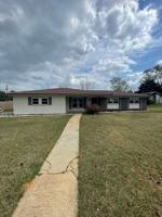 featured image of 306 Meadowlark Ln
