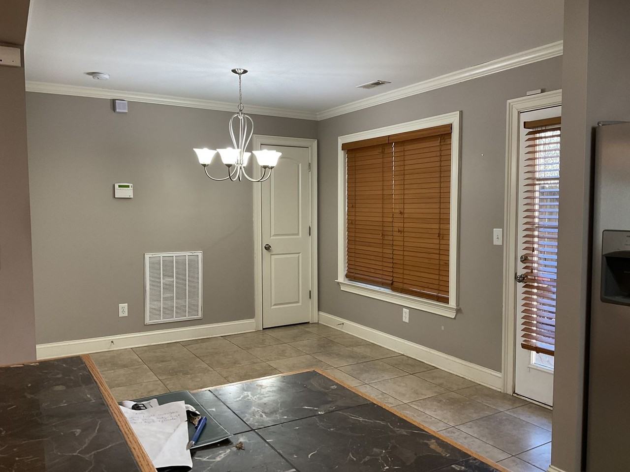 10 Sarah St Nw - Photo 5 of 16