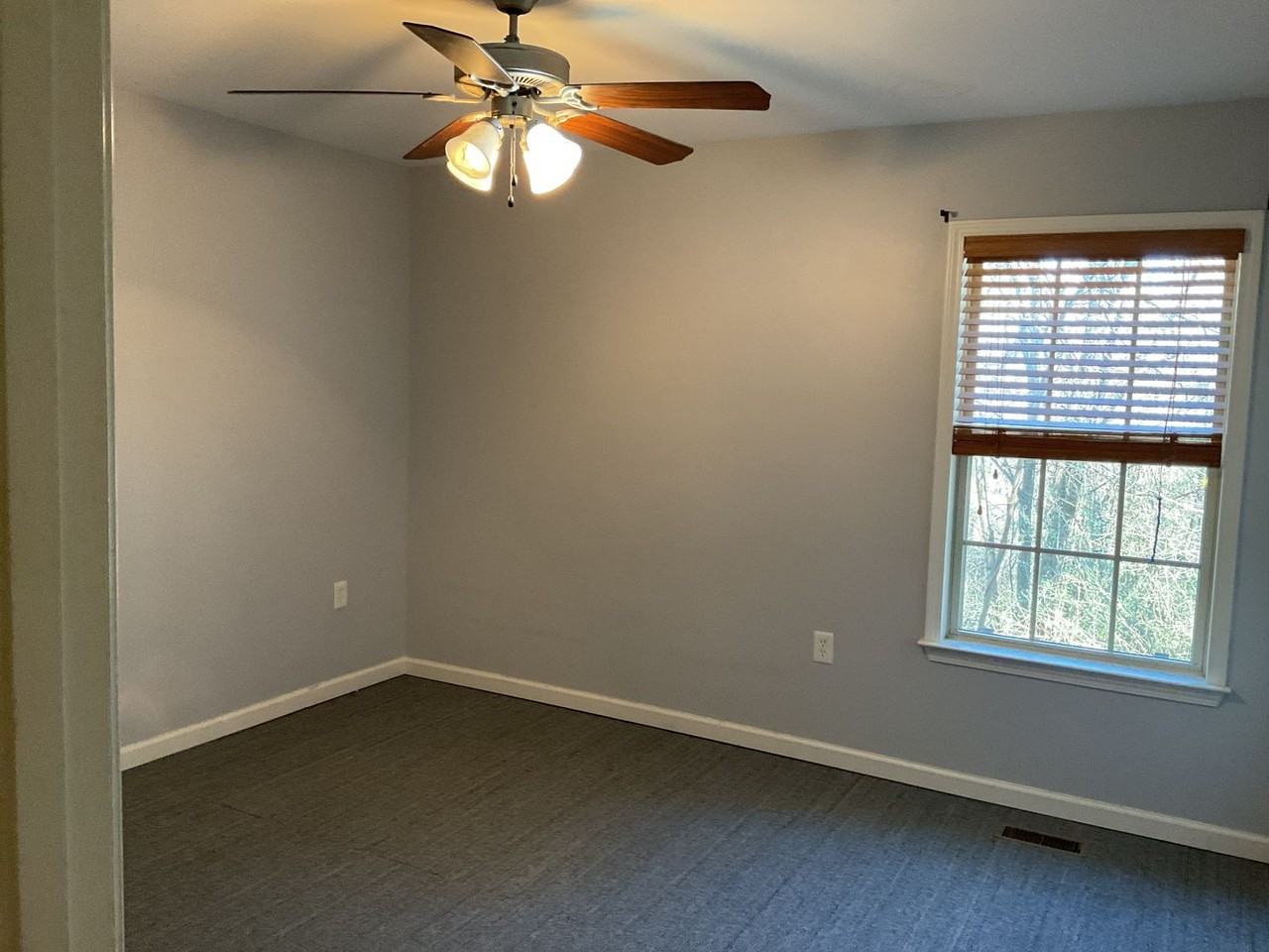 10 Sarah St Nw - Photo 7 of 16