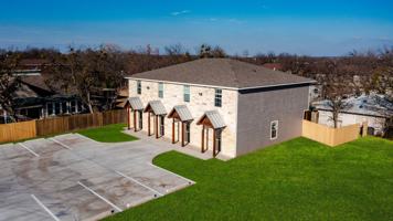 featured image of 1115 N Paddock St #101