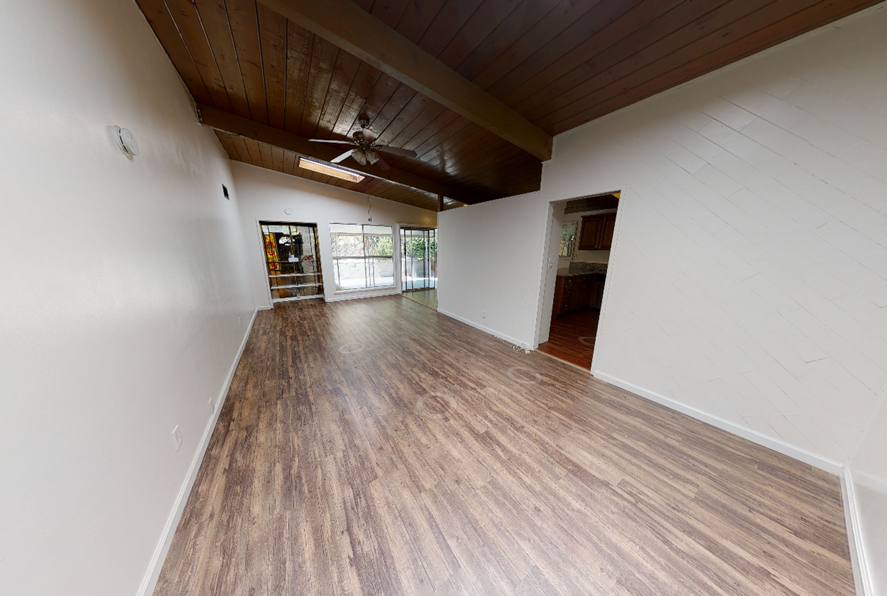 5430 Baja Dr - Photo 7 of 20