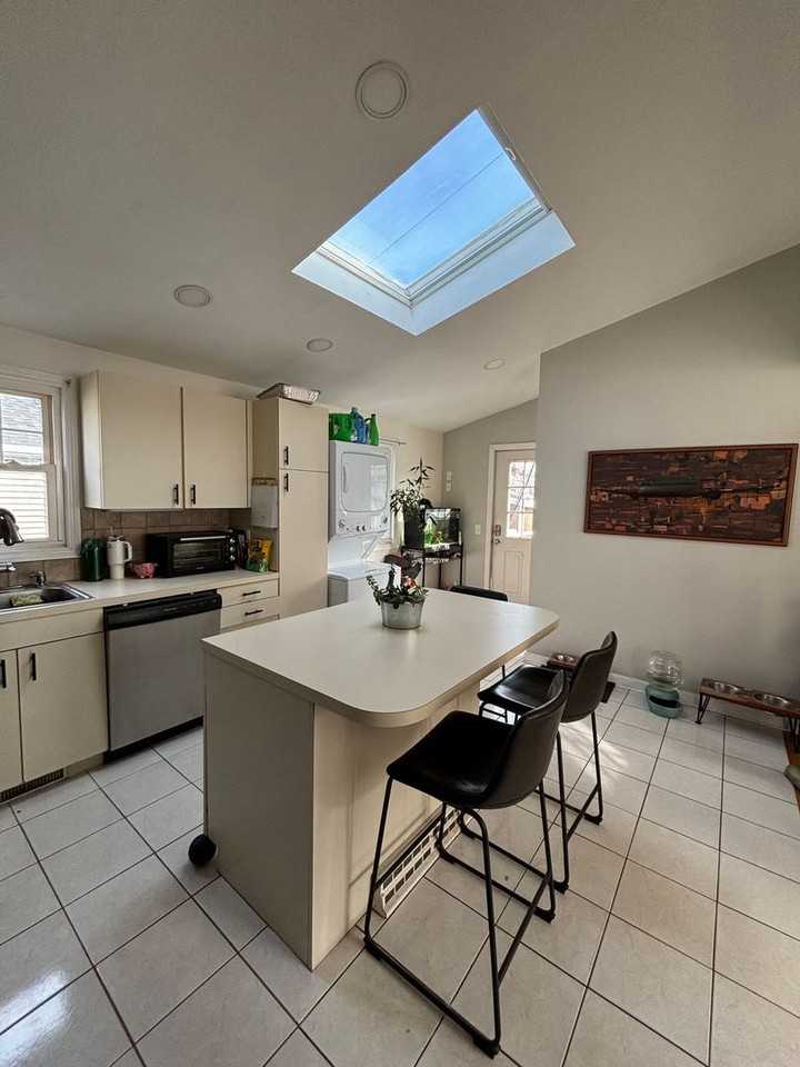 13 Gloucester St - Photo 2 of 18