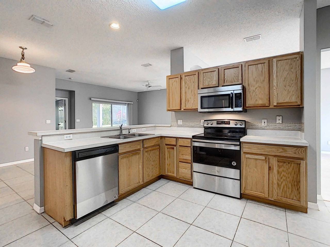 4926 Native Dancer Ln - Photo 5 of 17