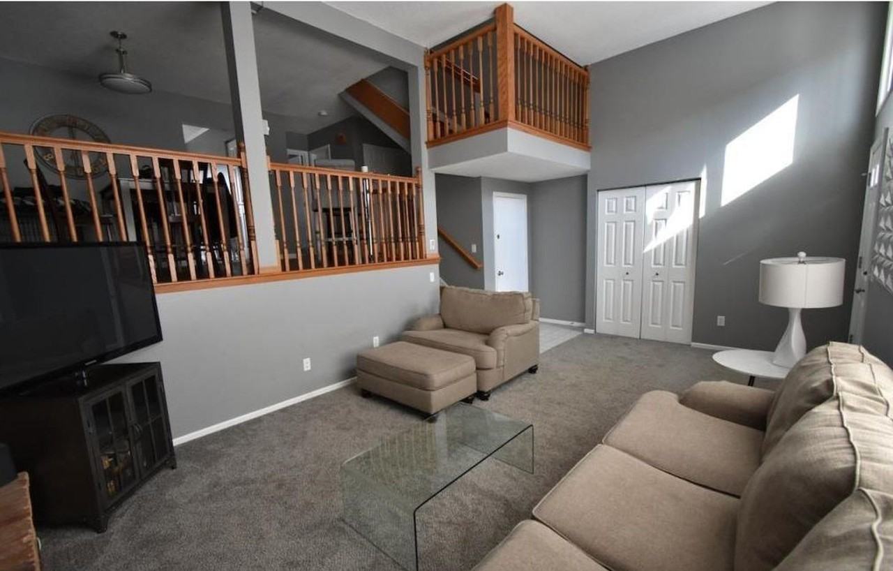 7331 W Franklin Ave - Photo 2 of 17