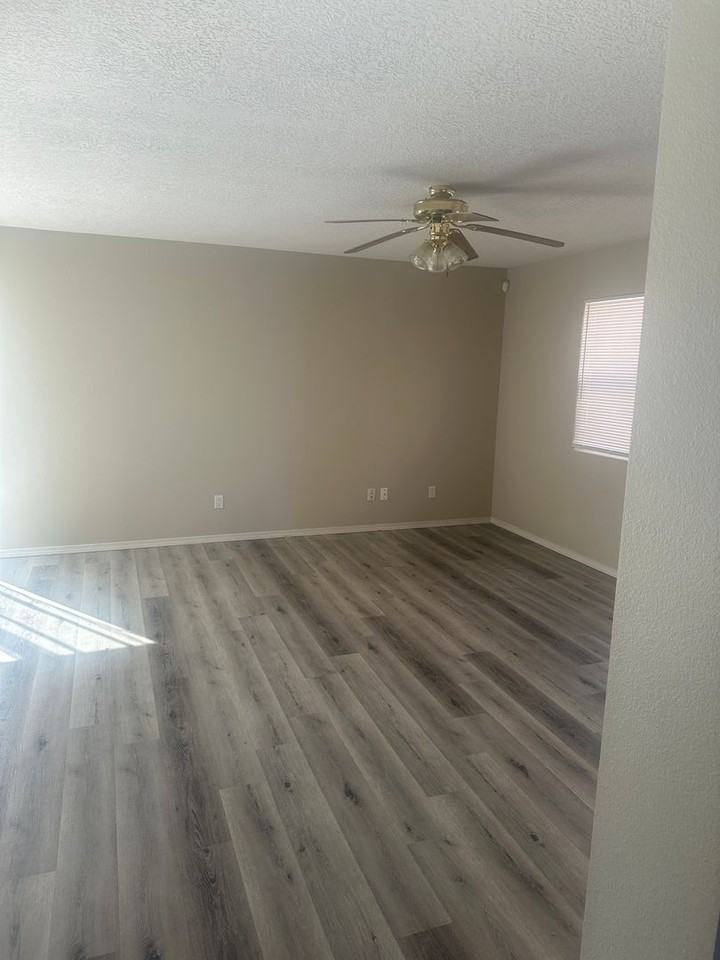 1817 San Pedro Rd Ne - Photo 5 of 13