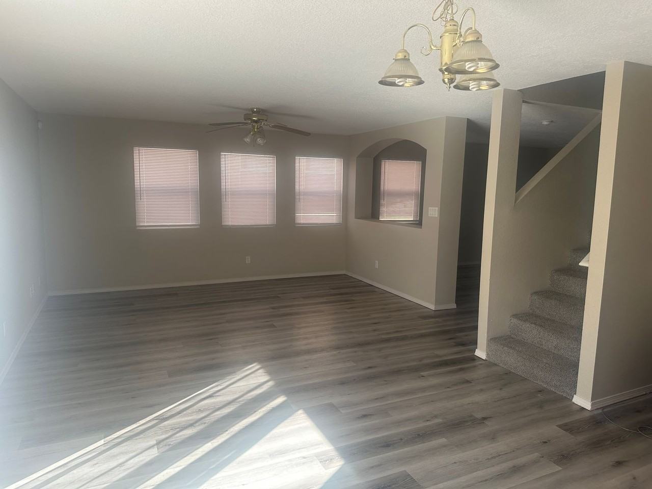 1817 San Pedro Rd Ne - Photo 4 of 13